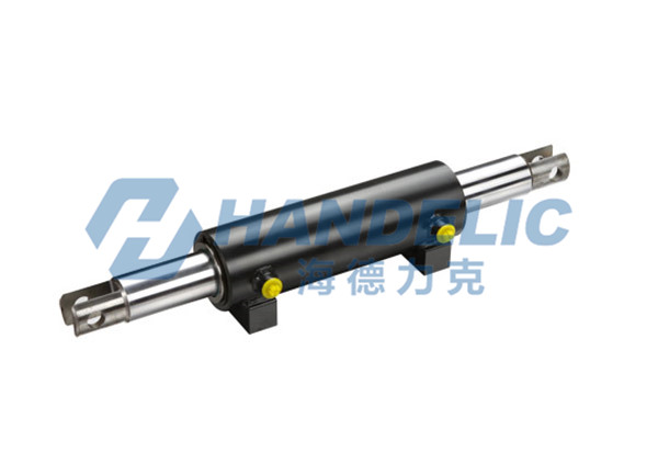 转向油缸